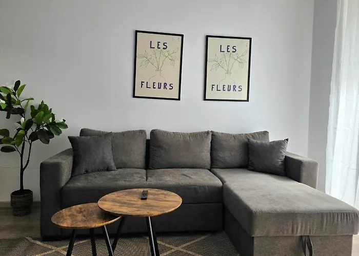 Magnet Self Check-in