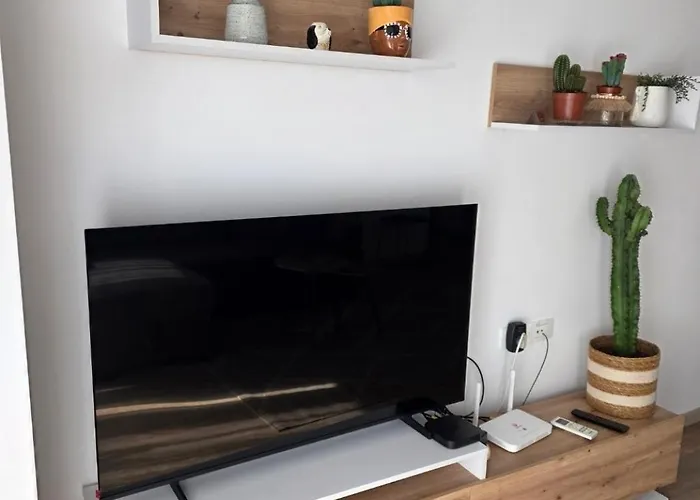 Magnet Self Check-in Tirana